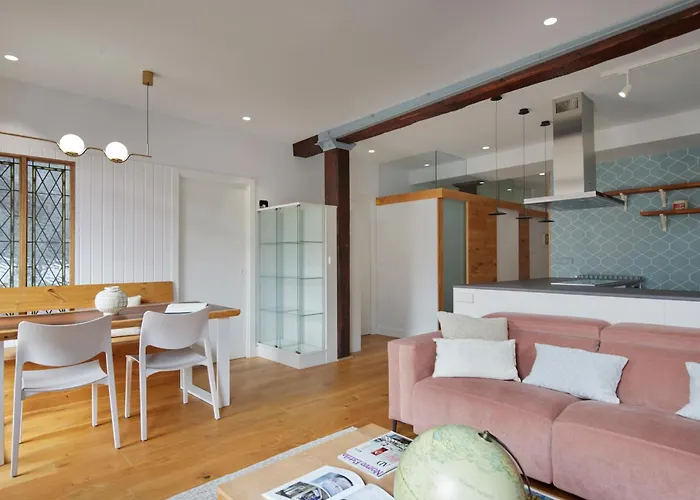 Arratik By Feelfreerentals *